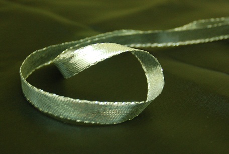 Metallic yarn elastic cord